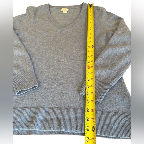 J Crew Cashmere Sweater Light Blue V Neck Womens Size Small - Picture 9 of 9